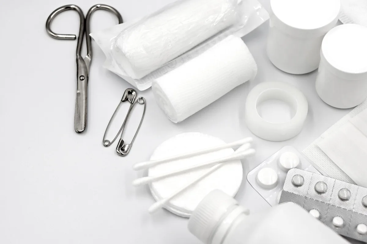 First Aid for Heart Attack at Home: Signs, Steps & When to Get Help