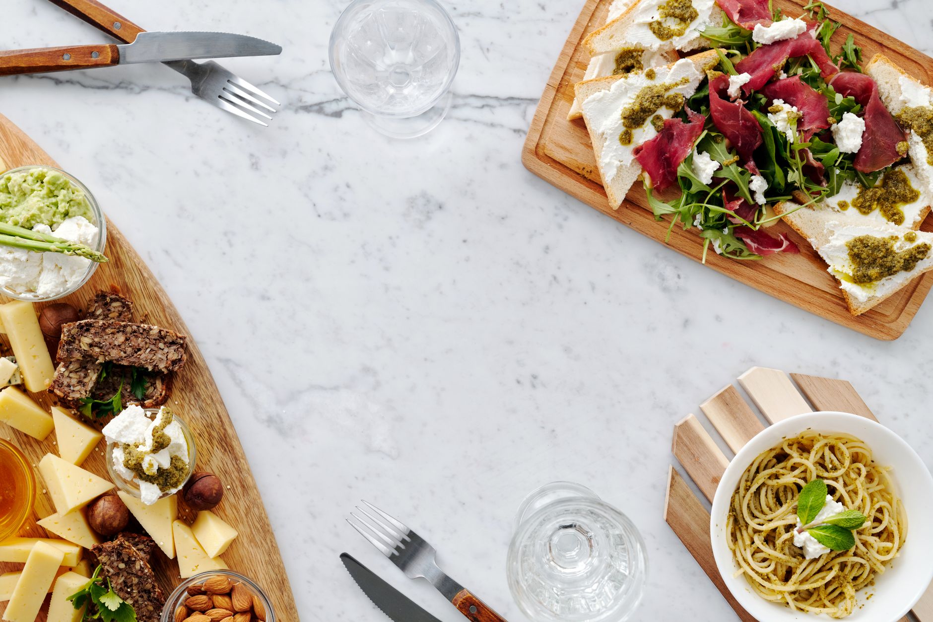 Pesto Pizza with Feta and Artichokes