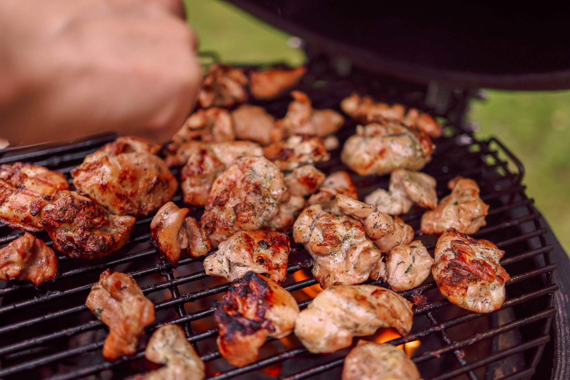 Applewood-Smoked Chicken: Tender, Juicy, and Full of Flavor