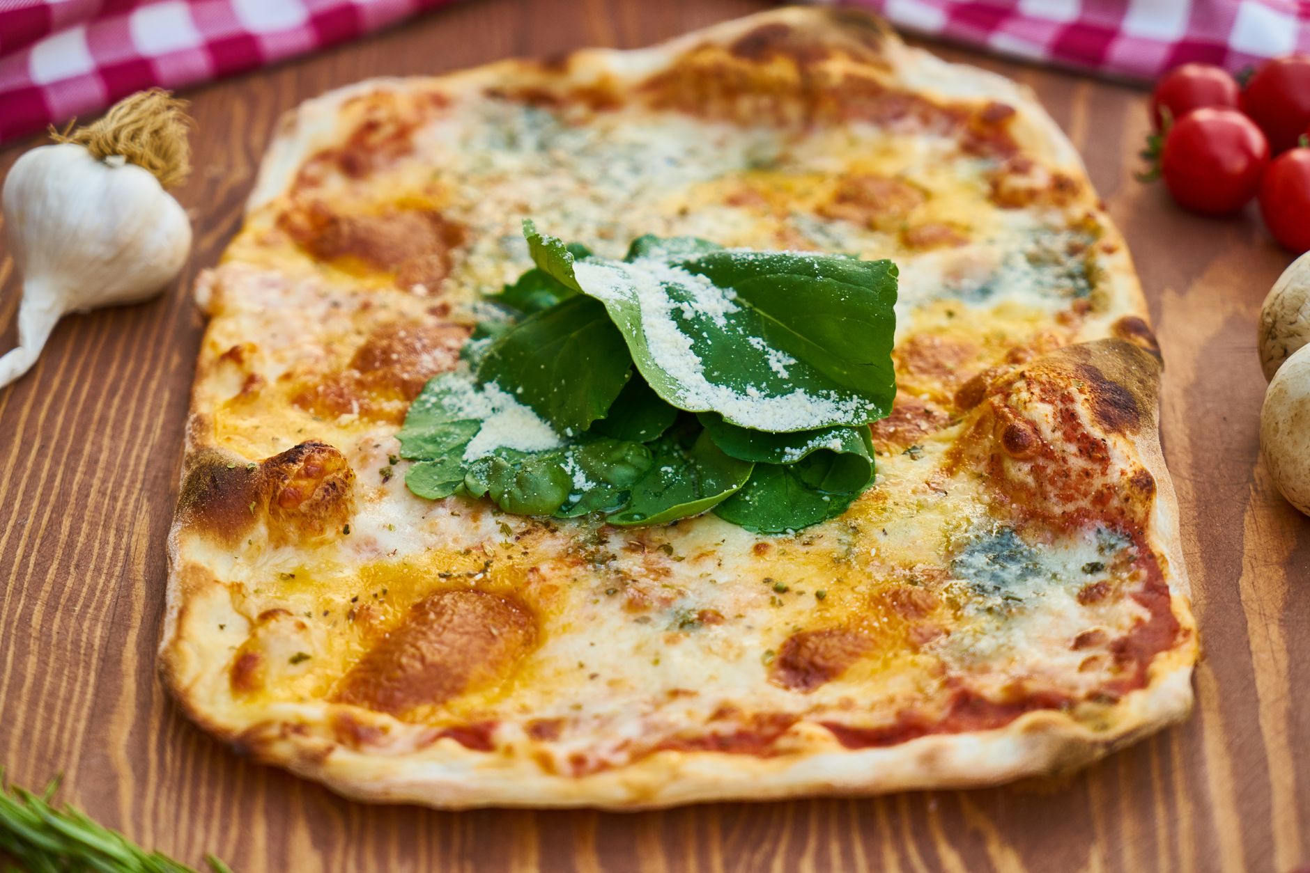 Roasted Garlic White Pizza with Garlic Sauce