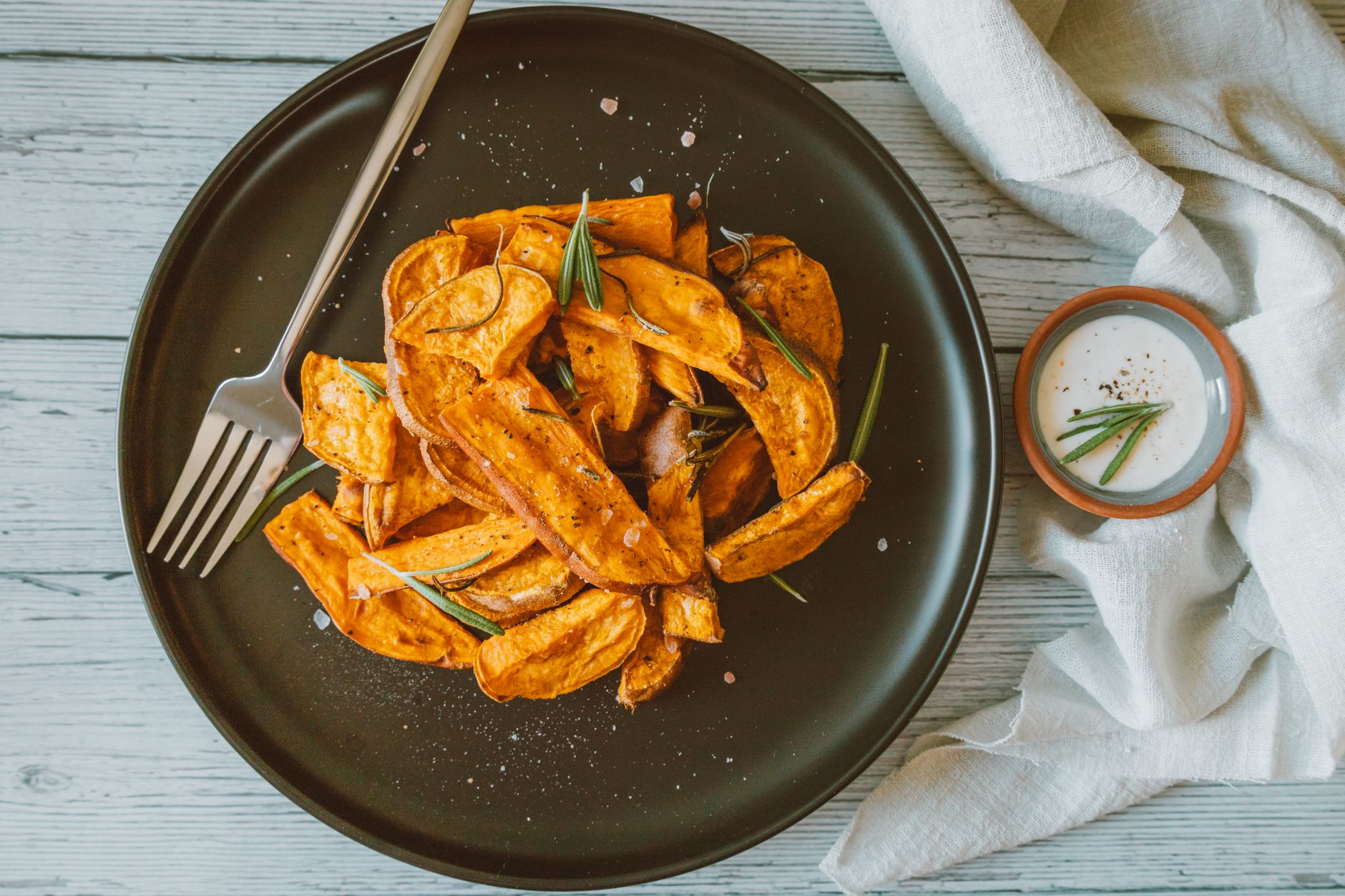 Sunny's 2-Ingredient Creamy Roasted Rosemary Potatoes