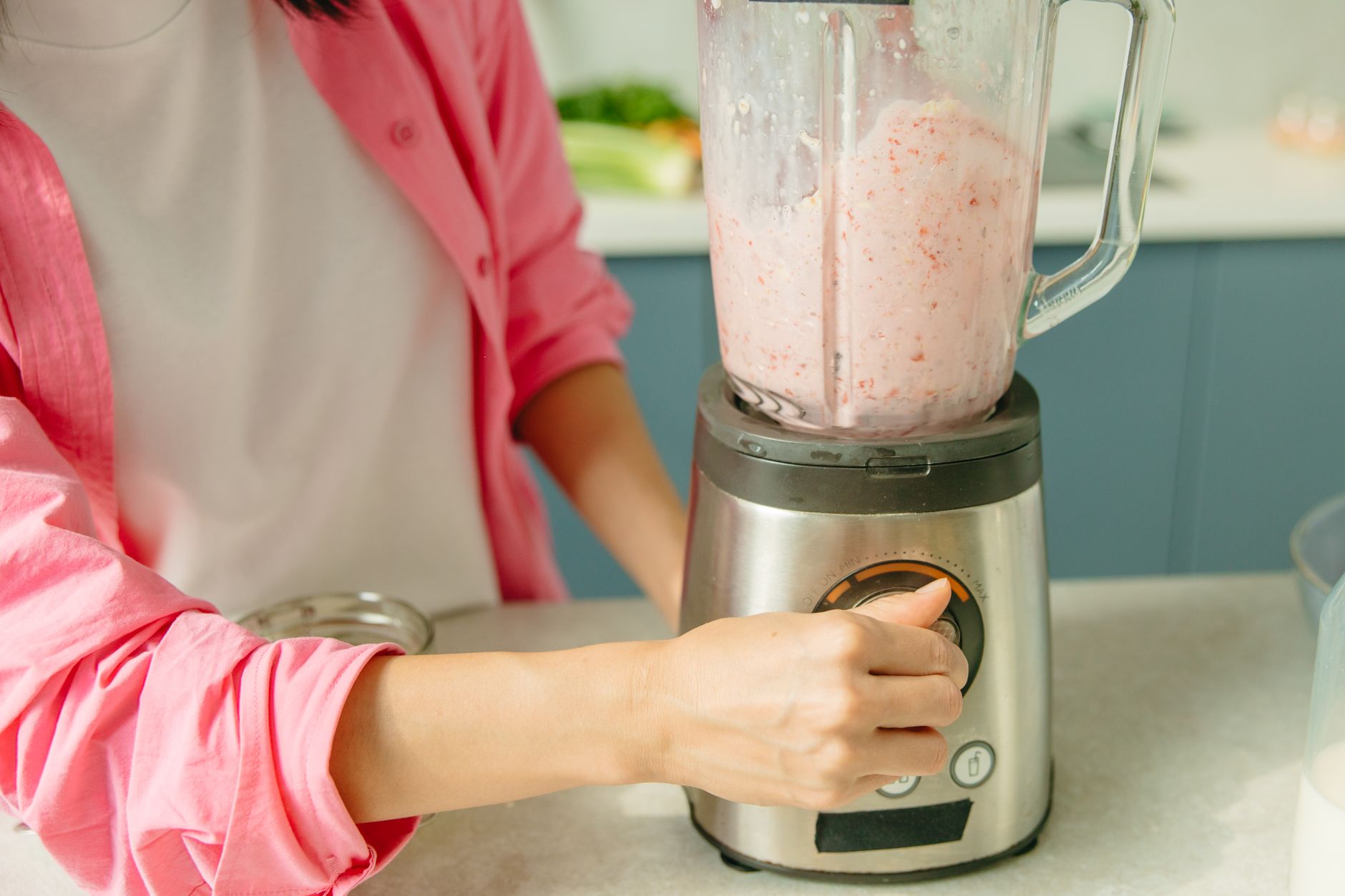 Strawberry-Banana Smoothie: Creamy, Fresh & Perfect Breakfast